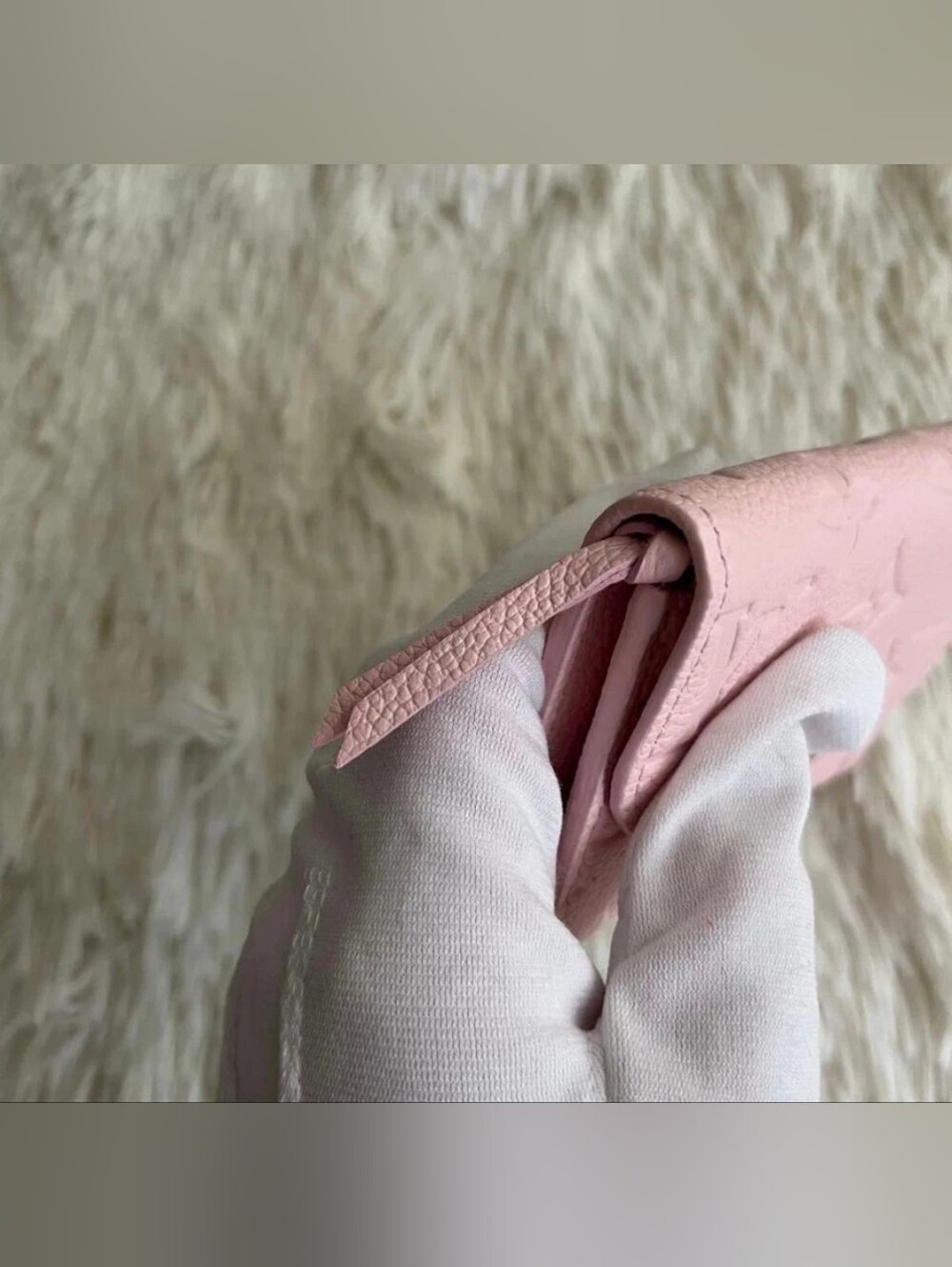 Louis Vuitton Light Pink Monogram Envelope Wallet - Picture 7 of 13